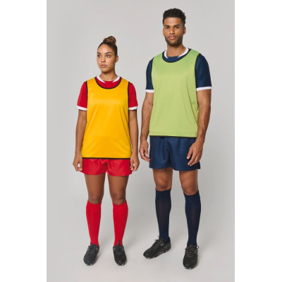 Reversible rugby bib